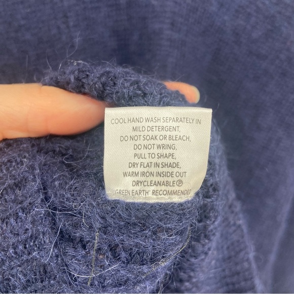 NWT Once Was Melbourne Blue Mohair Wool V- Neck Sweater Size Small - Picture 4 of 11